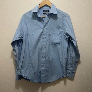 Roundtree & Yorke Button Up Shirt, Size S